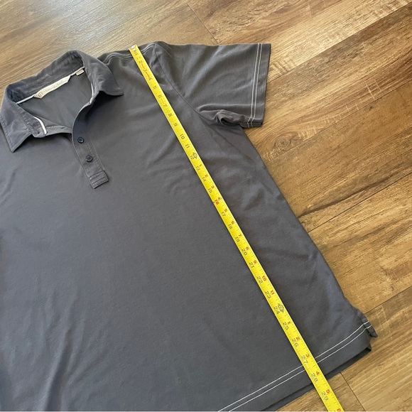 Travis Mathew gray polo L - Picture 4 of 7